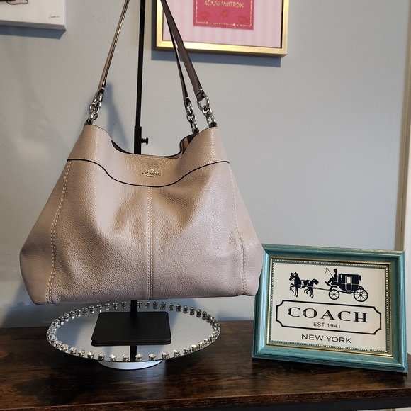 Coach Handbags - Coach Women's Lexy Taupe Leather Shoulder Bag. EUC